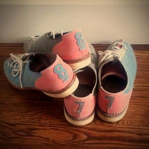 Vintage bowling shoes